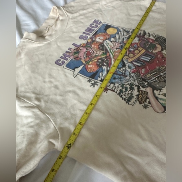 Brandy Melville Graphic Crewneck - Picture 6 of 7